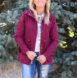 Ambiance Burgundy Hooded Jacket Size Small